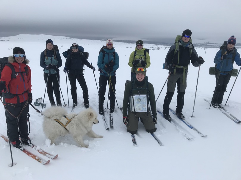 På vei til Muen på ski