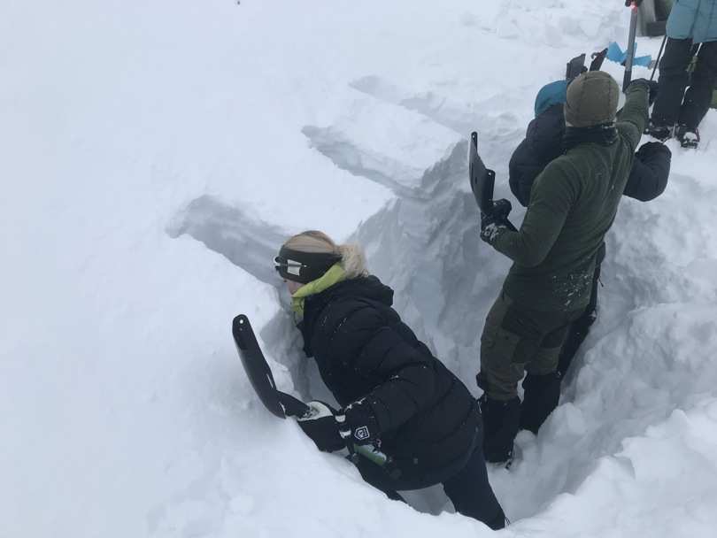 Lille blokktest i snø.